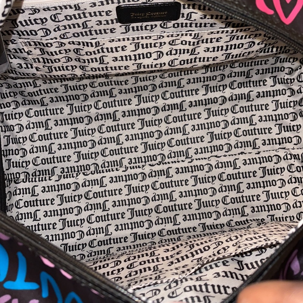 Juicy Couture Large Logo Weekender Duffle Bag - Picture 9 of 10